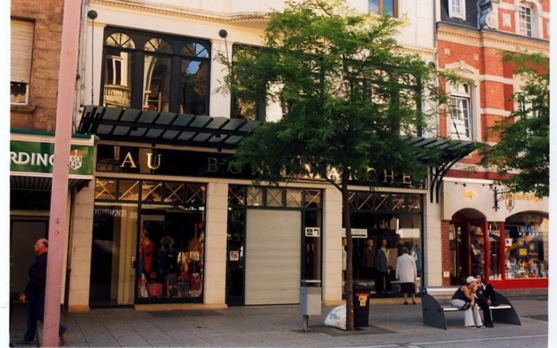 Magasin “Au Bon Marché“  à Esch-sur-Alzette